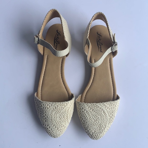 Lucky Brand Shoes - Lucky Brand Lace Sandals 7.5